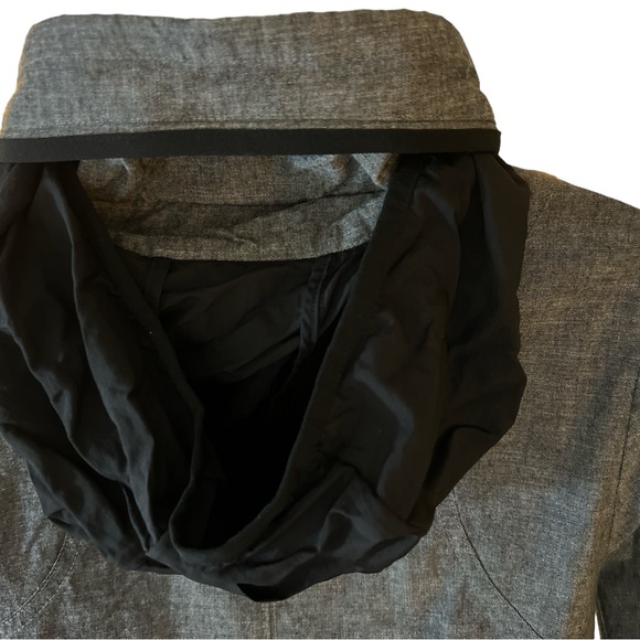 NWOT Rare Nike International Running Jacket - Picture 7 of 9